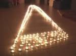 Optische Täuschung mit Kerzen